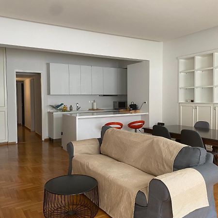 Apartment In Fancy Athenian Neighbourhood Eksteriør billede